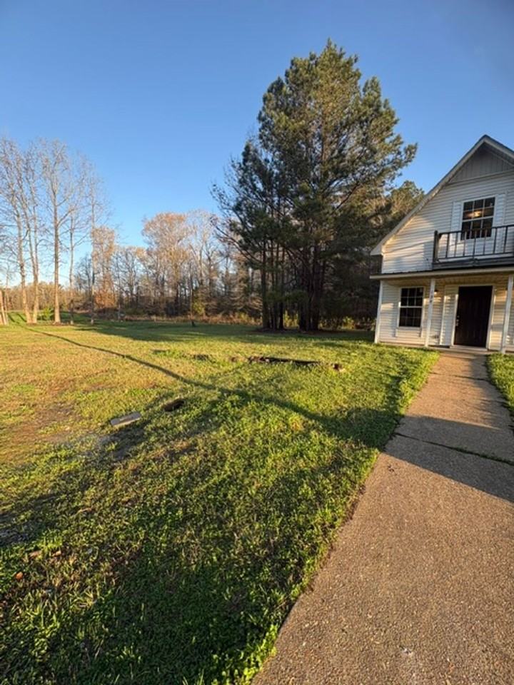 134 Money St - Photo 3 of 22