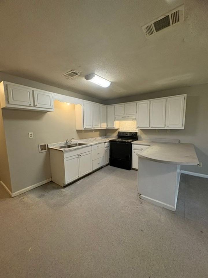 134 Money St - Photo 7 of 20