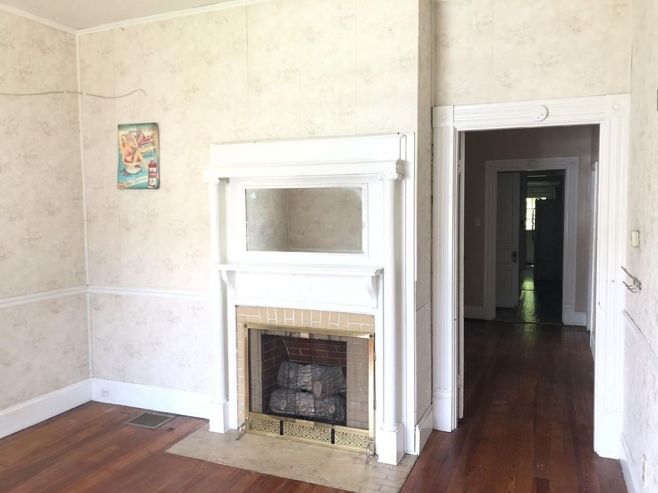 360 Woodland Ave - Photo 4 of 11