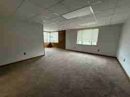 featured image of 813 S Main St