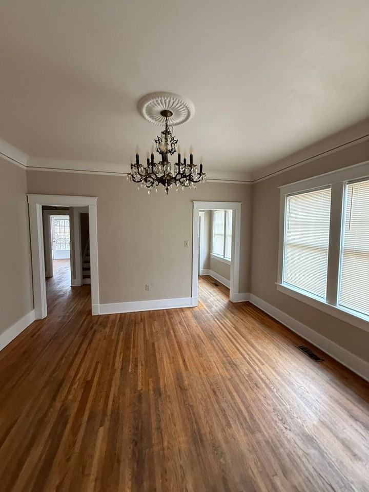 1917 Lyndale Ave - Photo 7 of 11