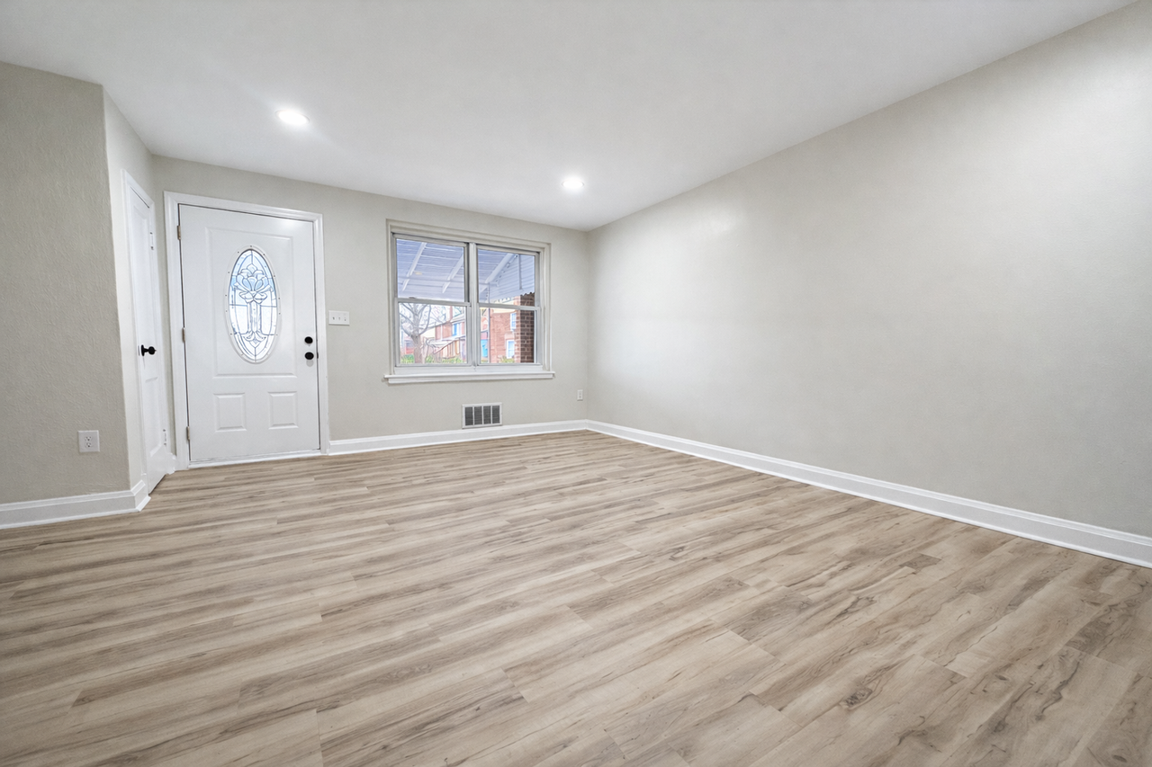 7962 Kavanagh Rd - Photo 3 of 14