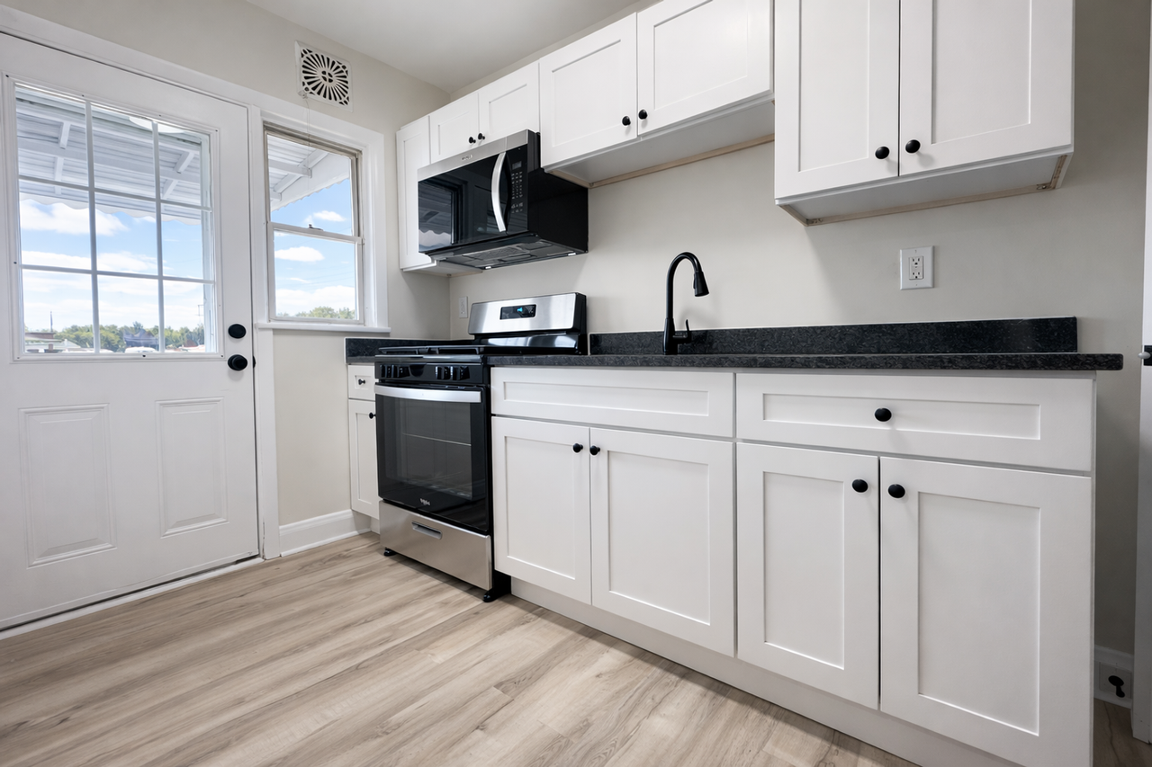 7962 Kavanagh Rd - Photo 5 of 14