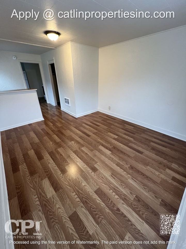 323 15th Ave - Photo 3 of 16