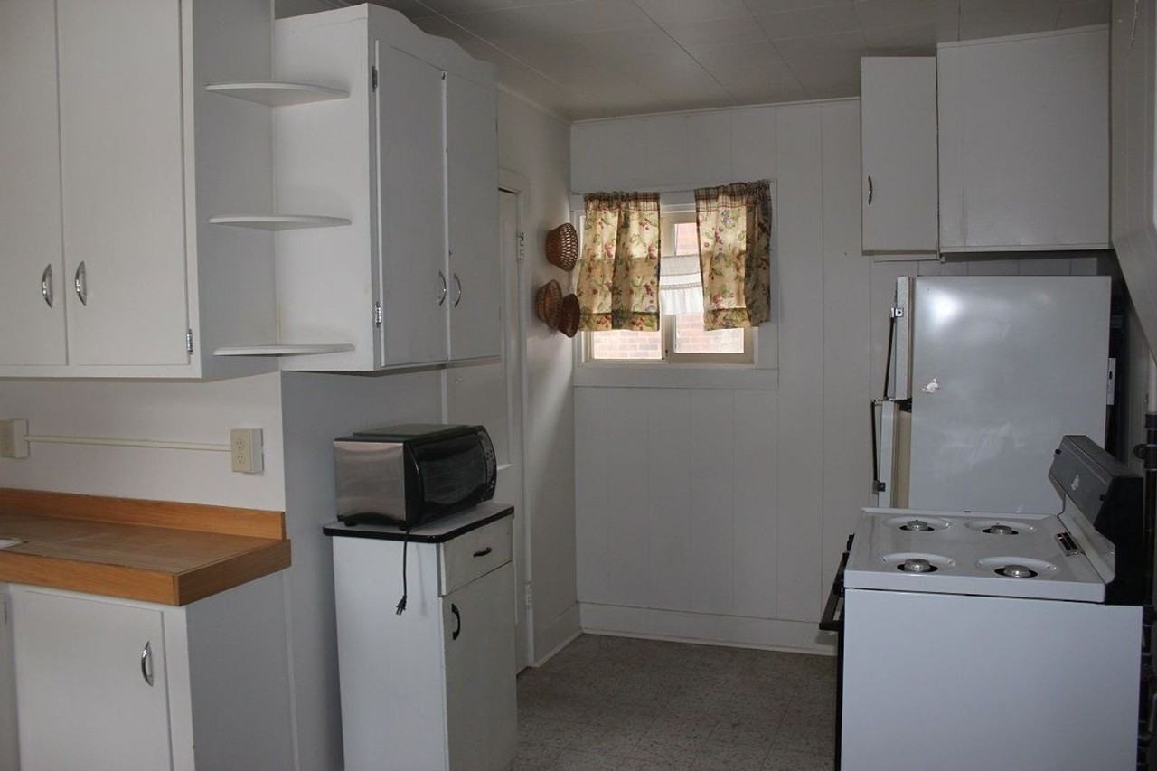 107 N 8th St - Photo 6 of 8