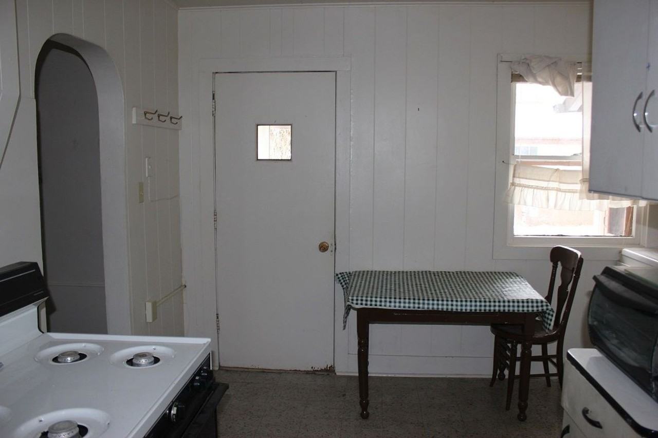 107 N 8th St - Photo 7 of 8