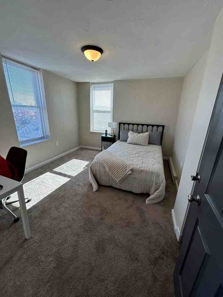 300 Craft Ave - Photo 6 of 10