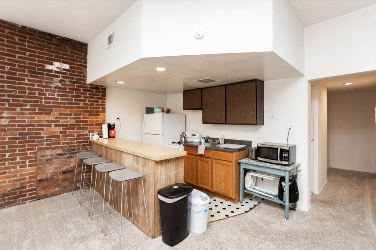 300 Craft Ave - Photo 7 of 10