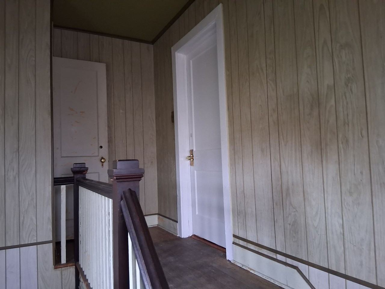 239 Atlantic St - Photo 2 of 18