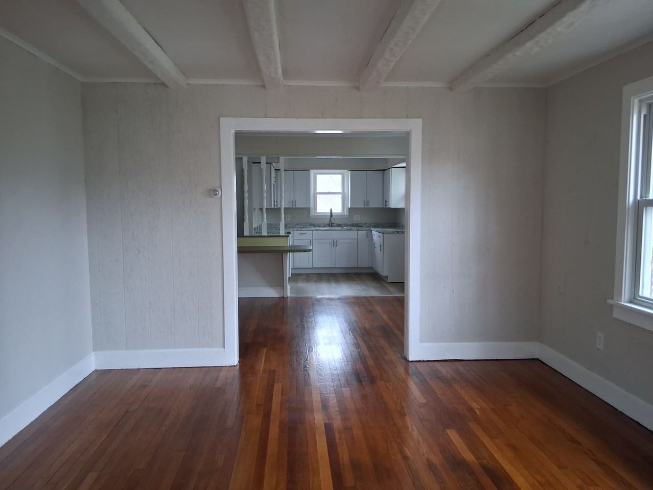 239 Atlantic St - Photo 4 of 18