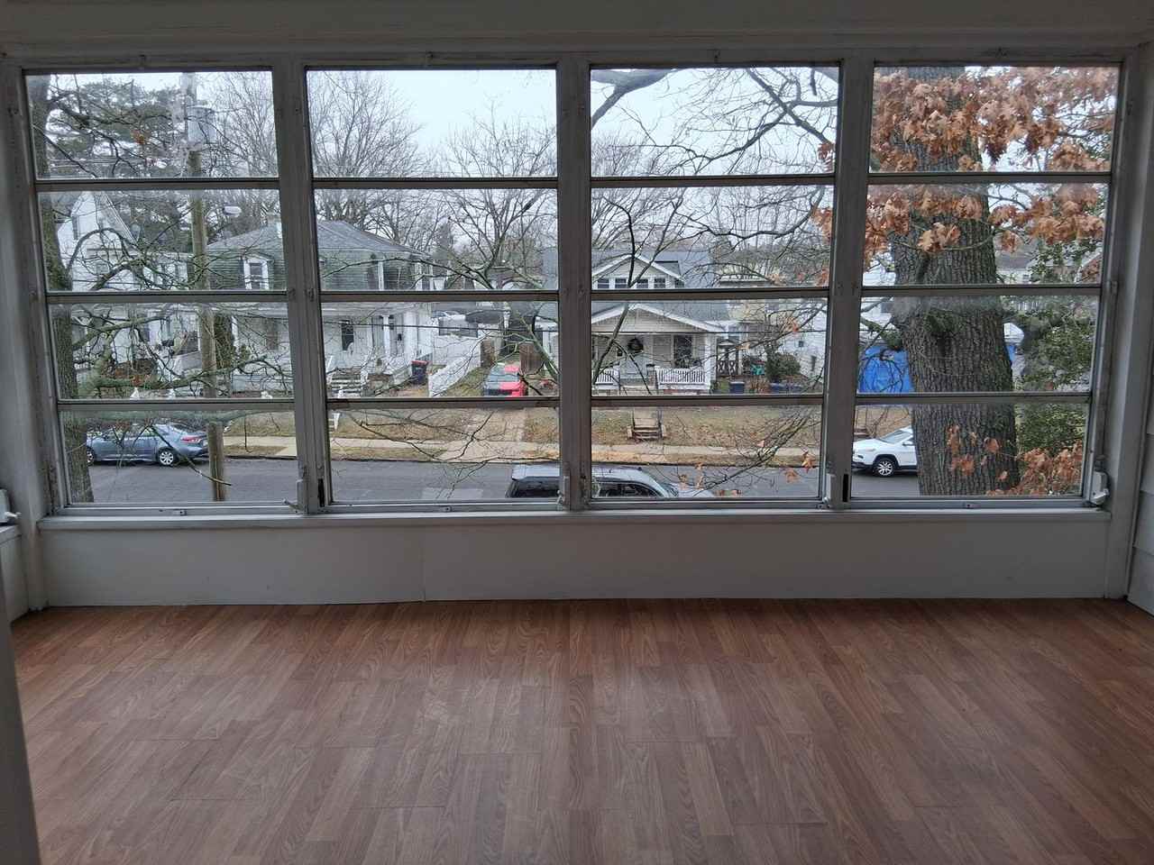 239 Atlantic St - Photo 6 of 18