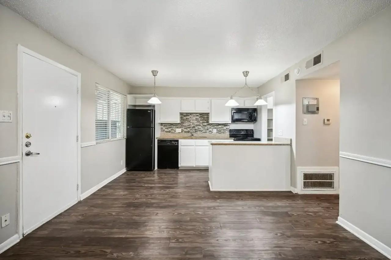 Parker Heights - Photo 6 of 20