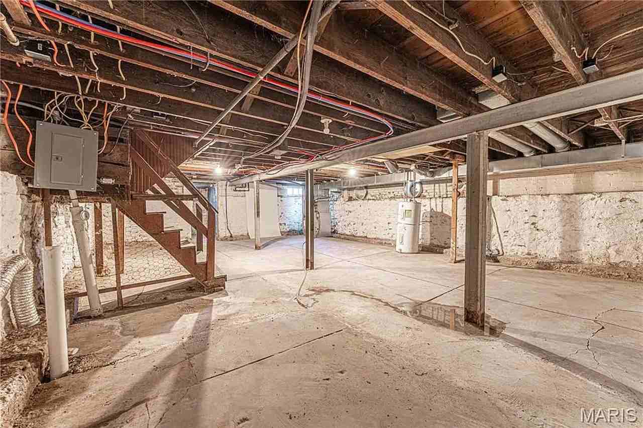 3540 Michigan Ave - Photo 7 of 35