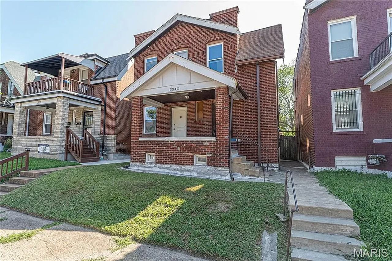 3540 Michigan Ave - Photo 2 of 26