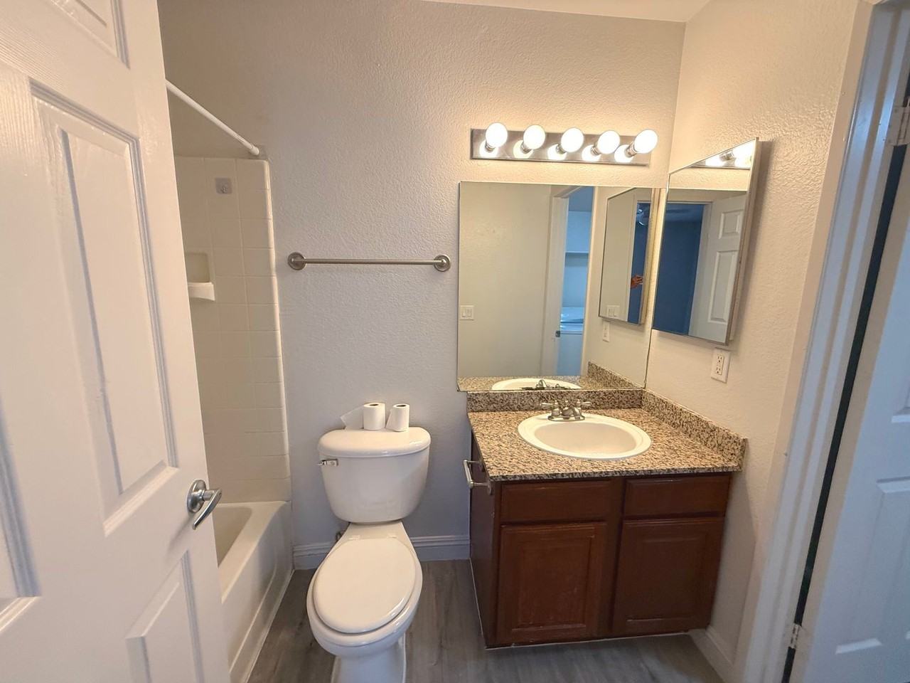 6800 E Lake Mead Blvd #2019 - Photo 4 of 16