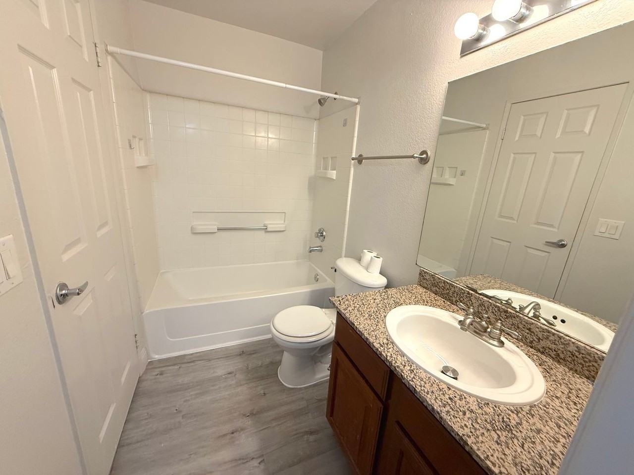 6800 E Lake Mead Blvd #2019 - Photo 6 of 16