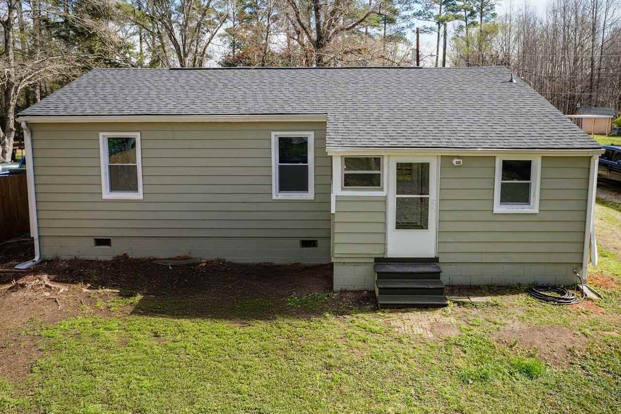 207 N Chavis St - Photo 5 of 24