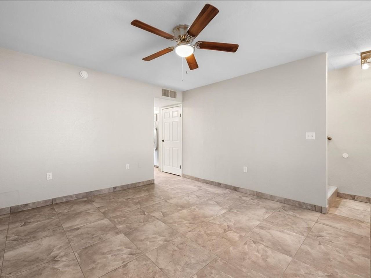 2201 N 9th Ave #2205 - Photo 6 of 20