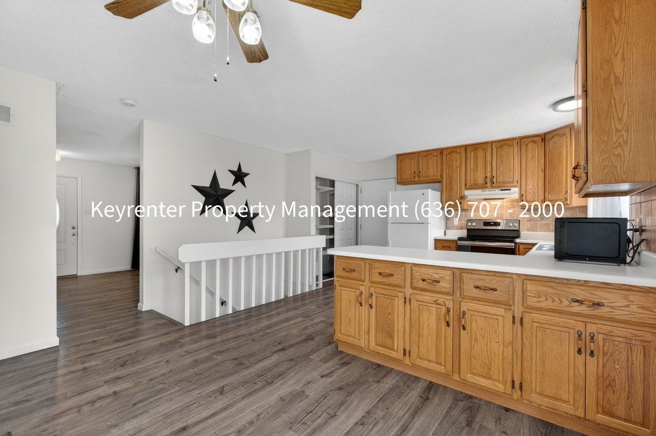 1476 Shadow Wood Dr - Photo 7 of 43