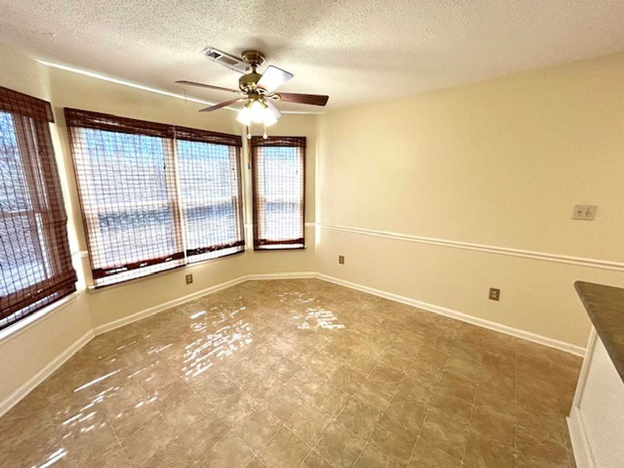 122 W Lake Cir - Photo 6 of 21