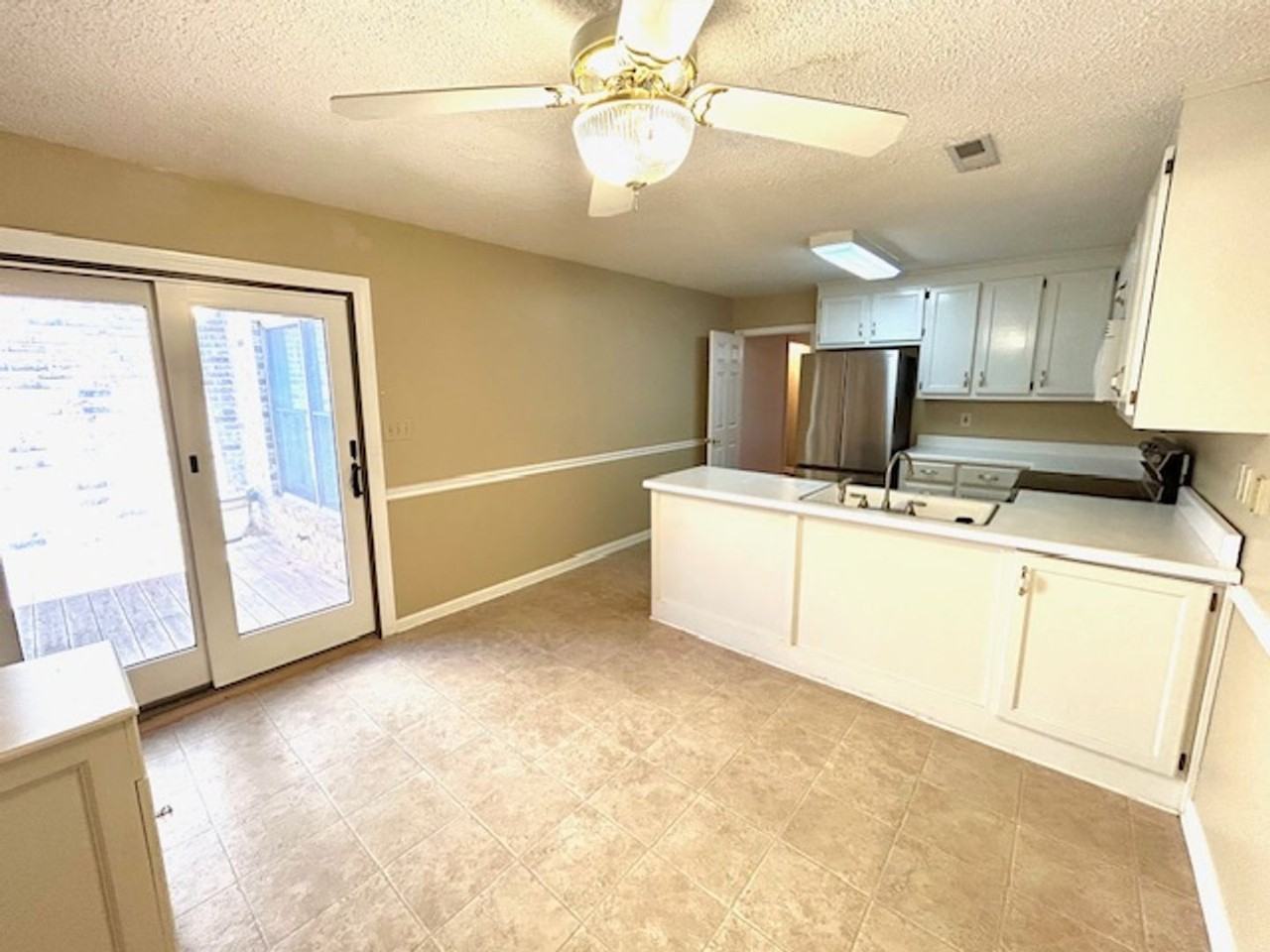 234 W Lake Cir - Photo 7 of 21