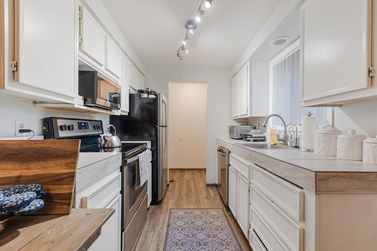 Wellington Heights Estates - Photo 5 of 39