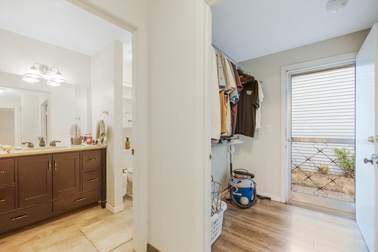 Wellington Heights Estates - Photo 6 of 39