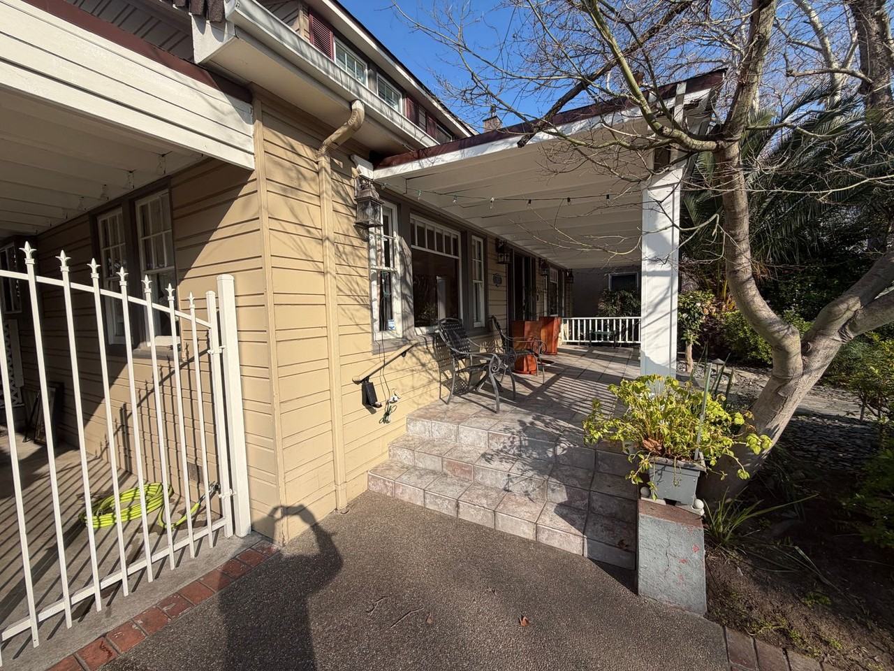 952 41st St - Photo 7 of 50