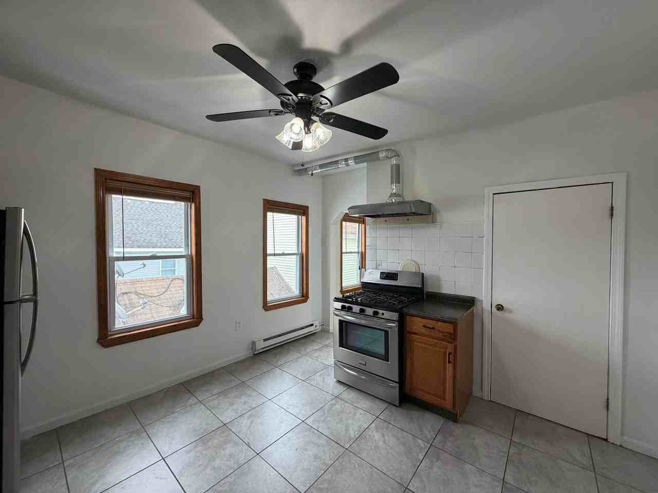 26 Abbott St - Photo 3 of 16