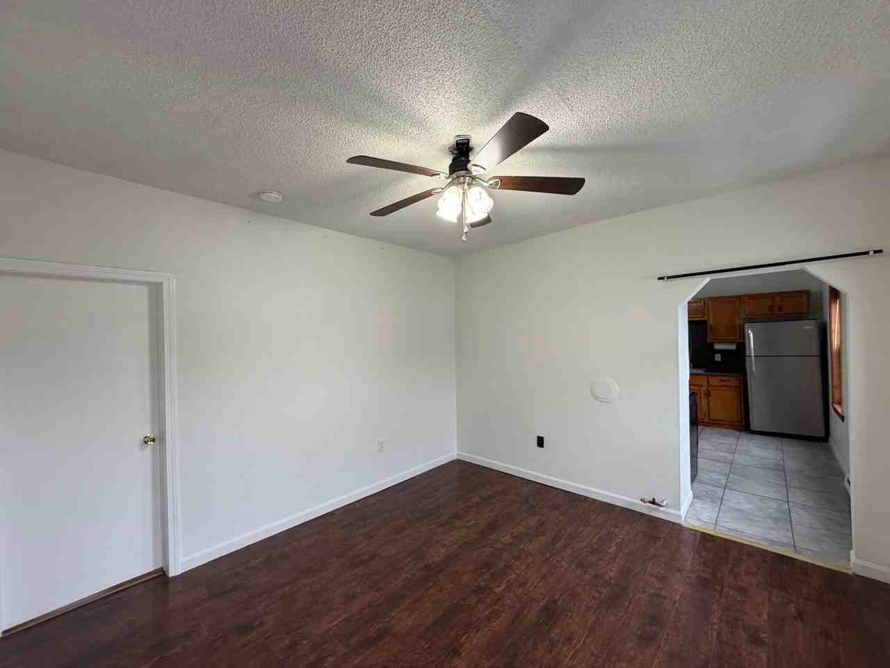 26 Abbott St - Photo 6 of 16