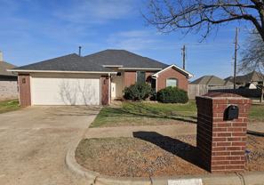 1925 E View Dr - Photo 1 of 1