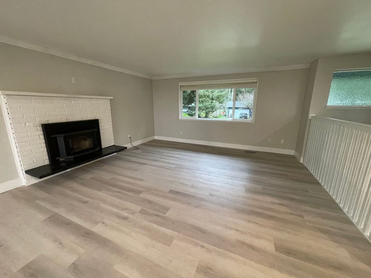 1919 Island View Rd - Photo 4 of 15