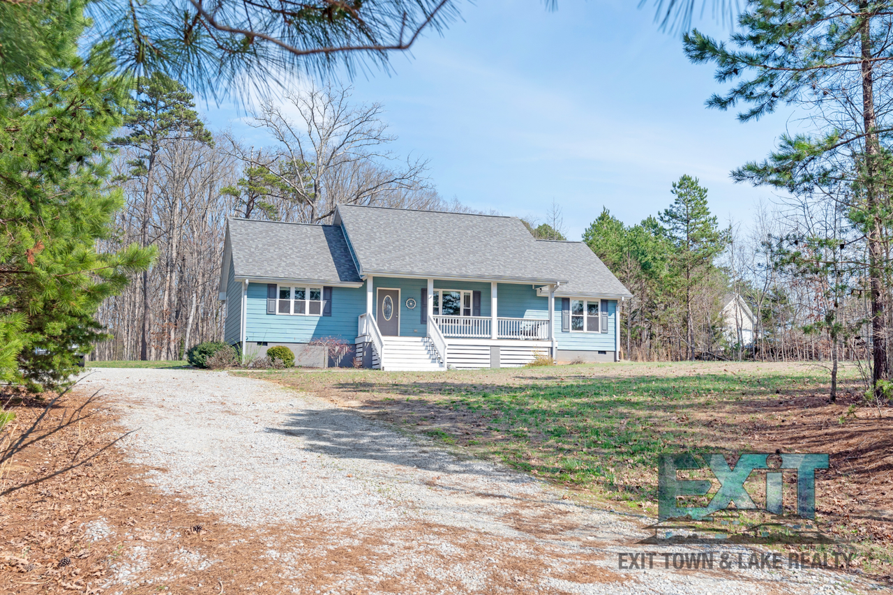 120 Long Beach Blvd - Photo 3 of 29