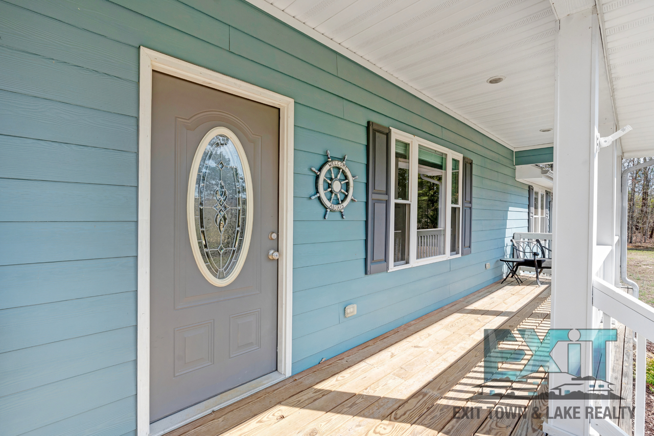 120 Long Beach Blvd - Photo 6 of 29