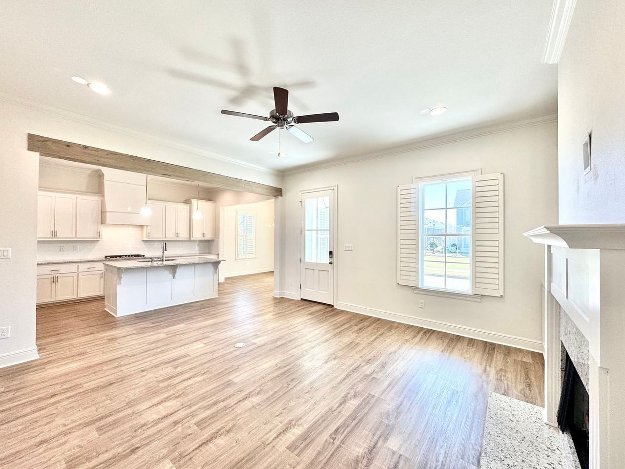 1213 Haymarket St - Photo 2 of 28