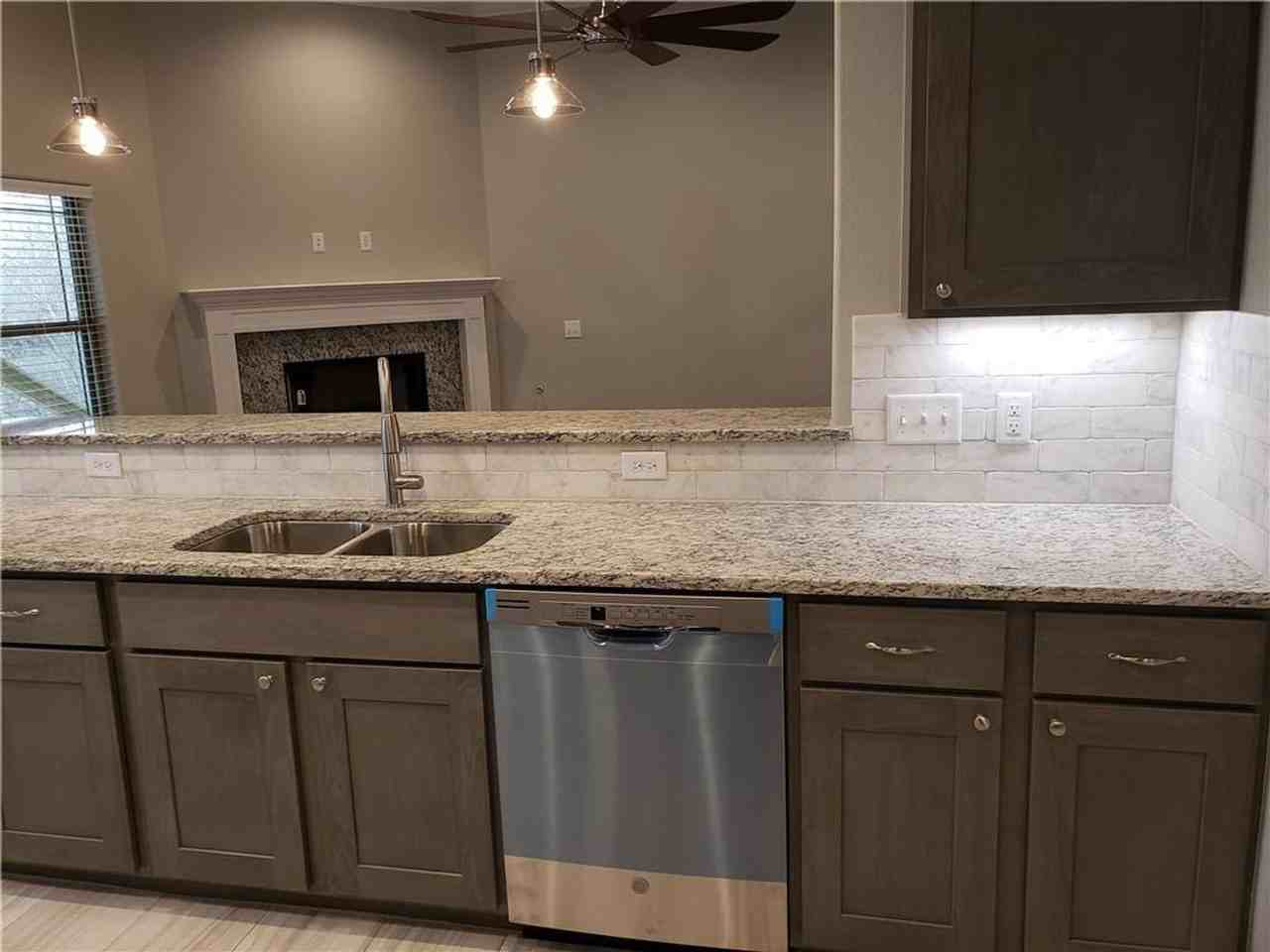 1489 Bridgeboro Ave - Photo 7 of 27