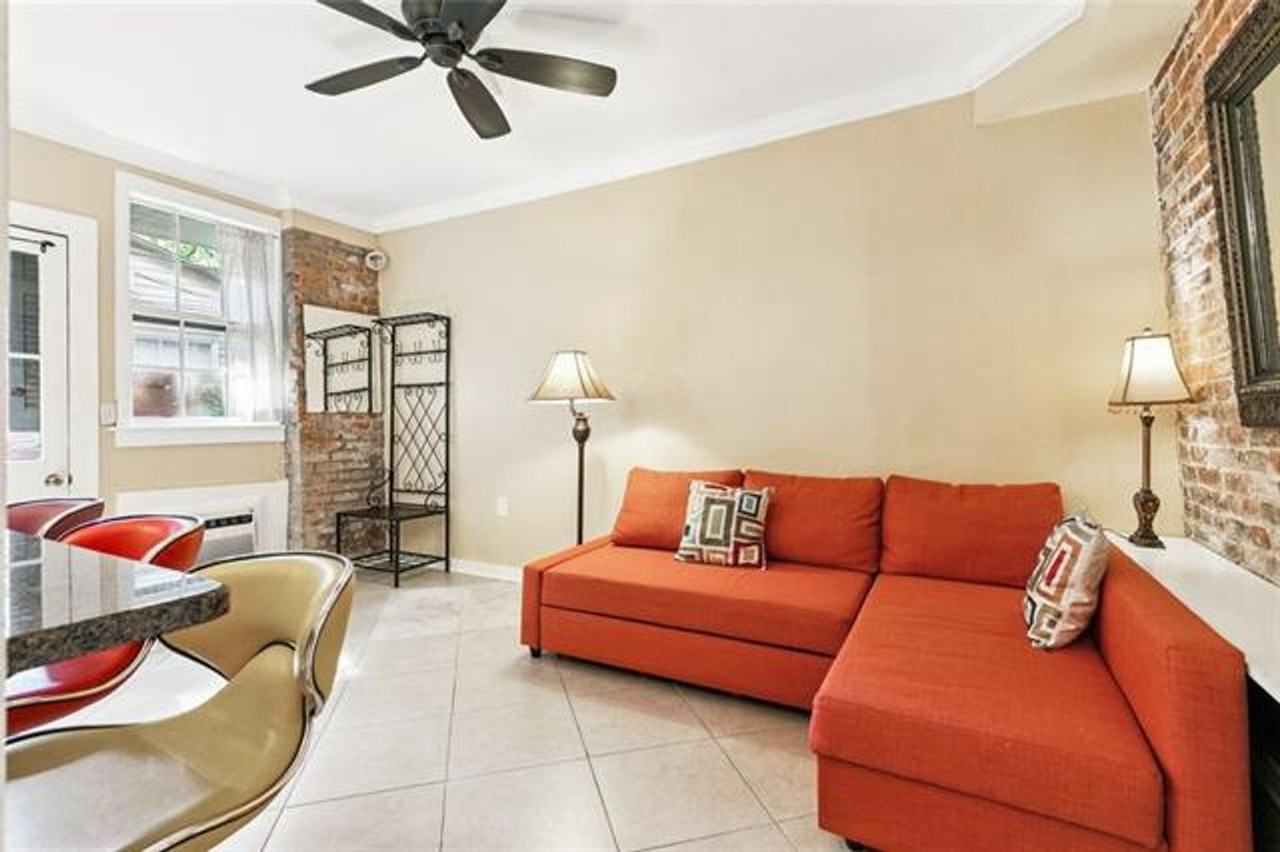 931 Royal St #5 - Photo 6 of 18