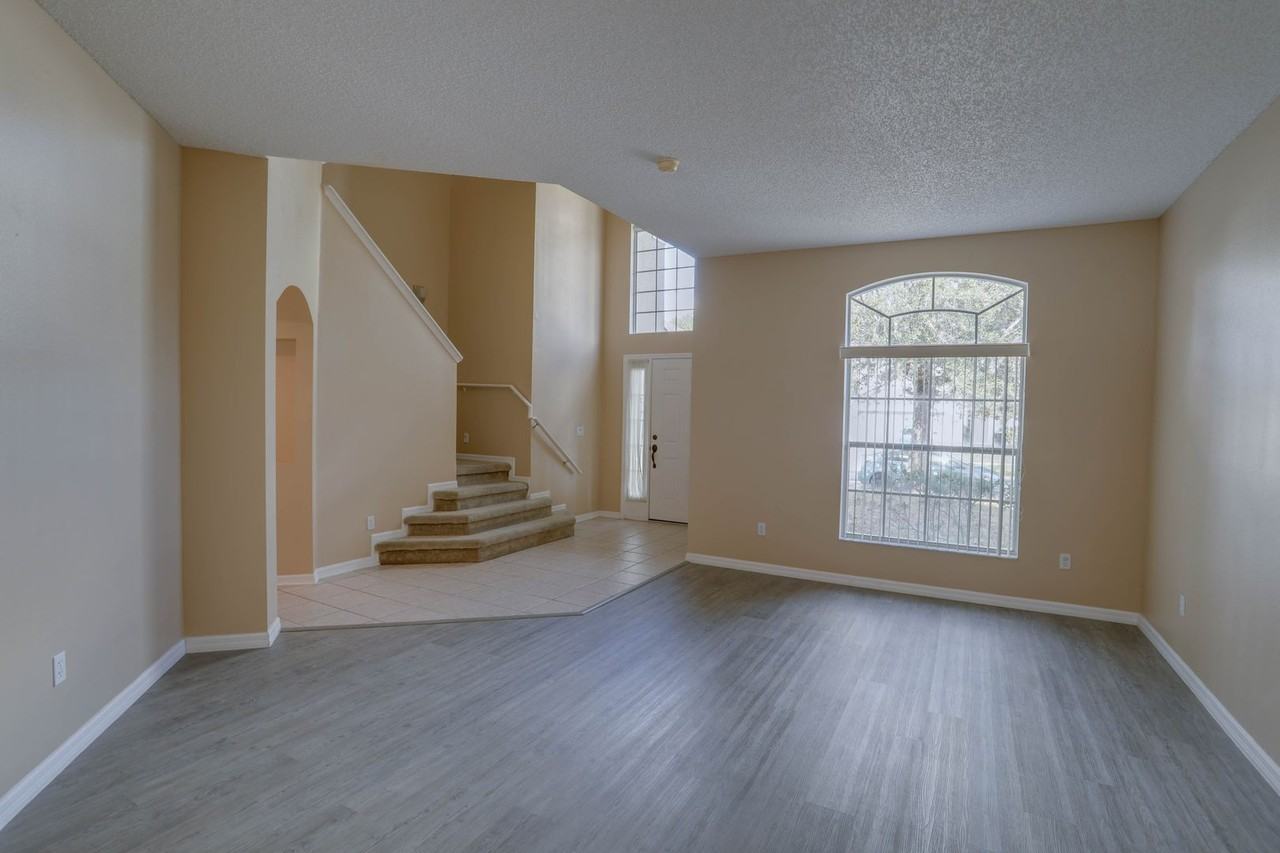 14562 Unbridled Dr - Photo 7 of 28