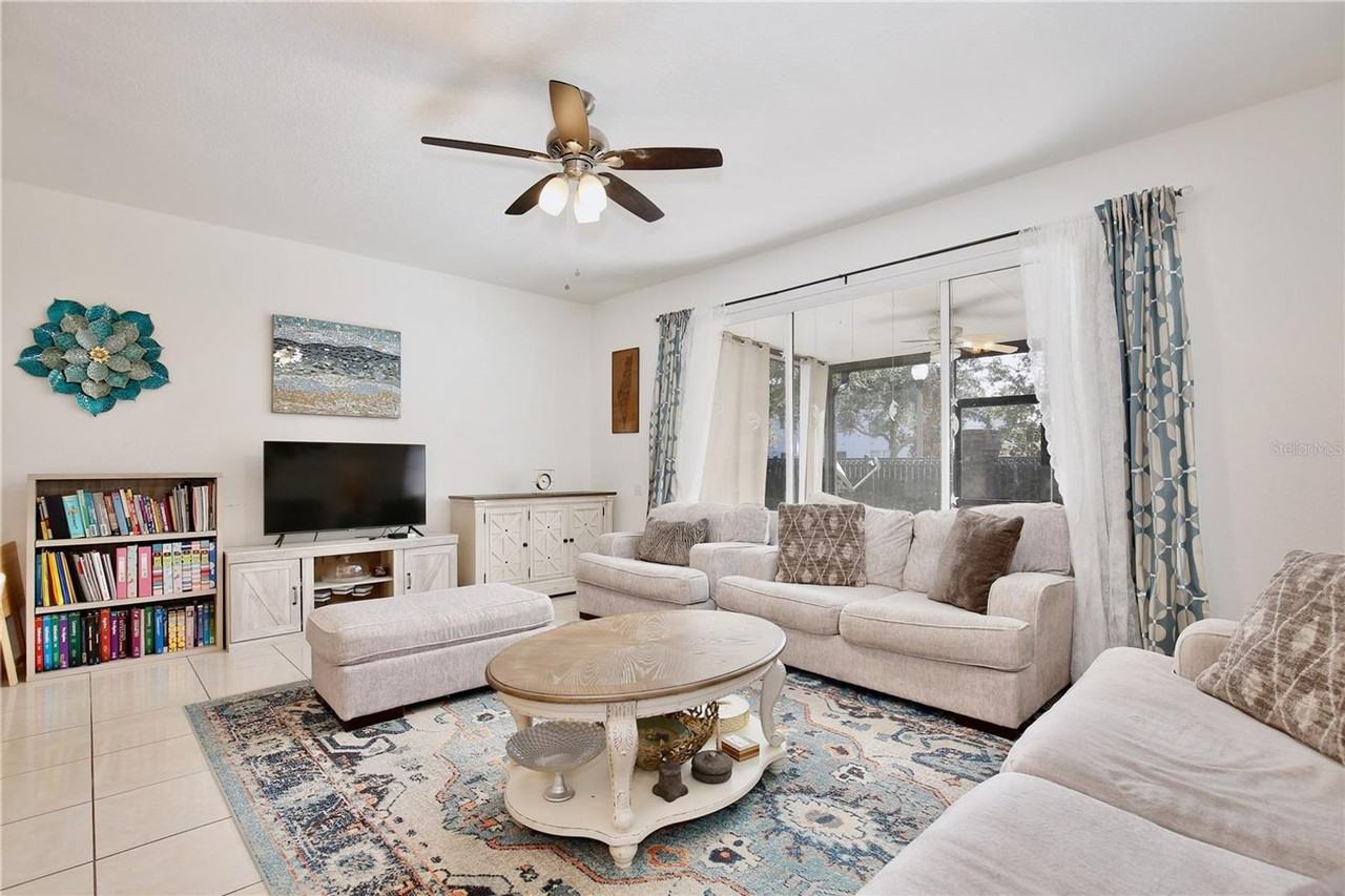 15132 Windmill Harbor Ct - Photo 6 of 10