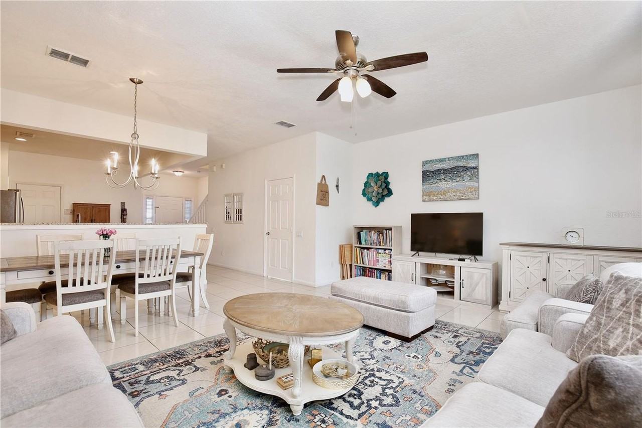 15132 Windmill Harbor Ct - Photo 7 of 10