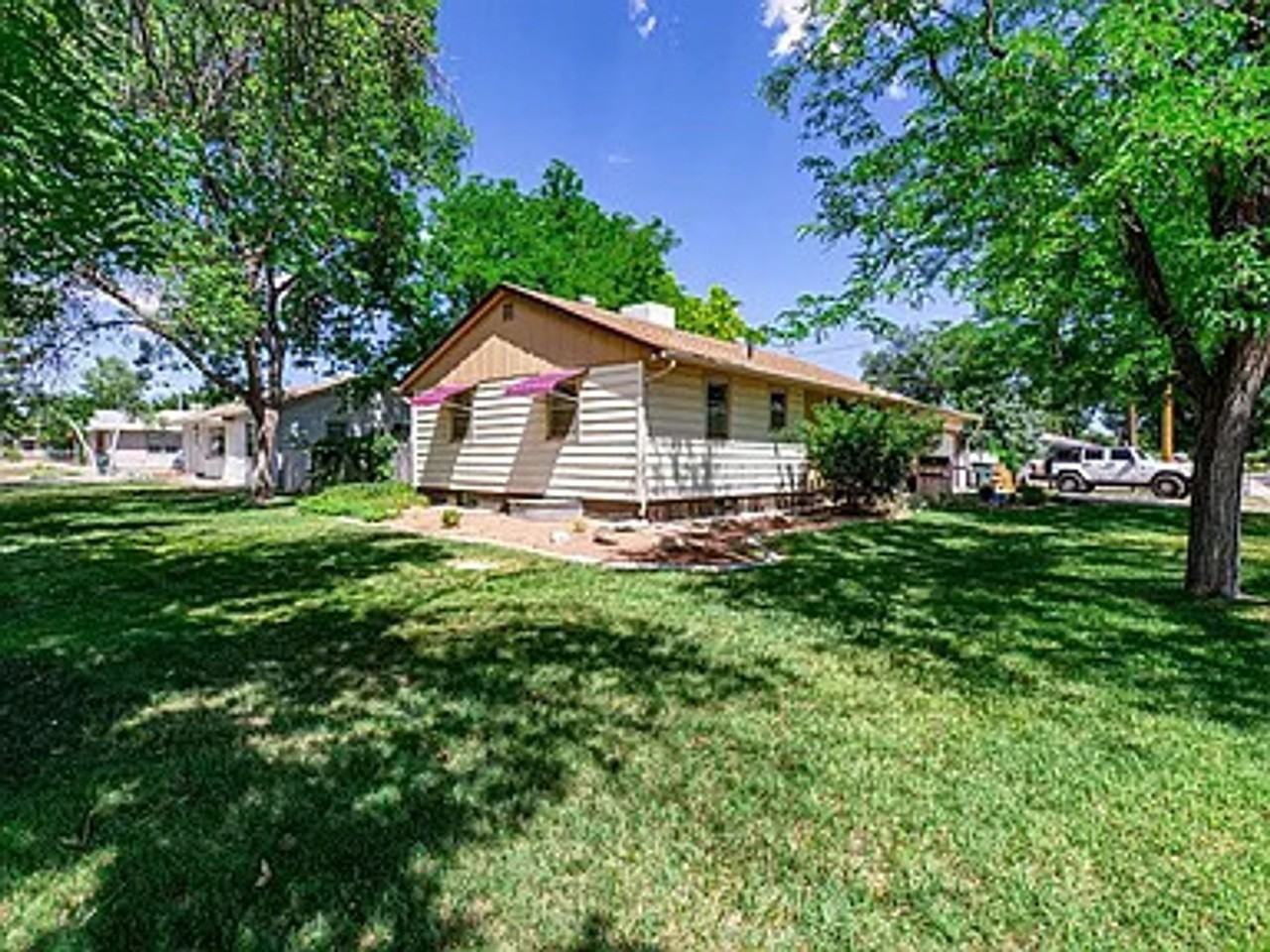 1505 N 20th St - Photo 4 of 27