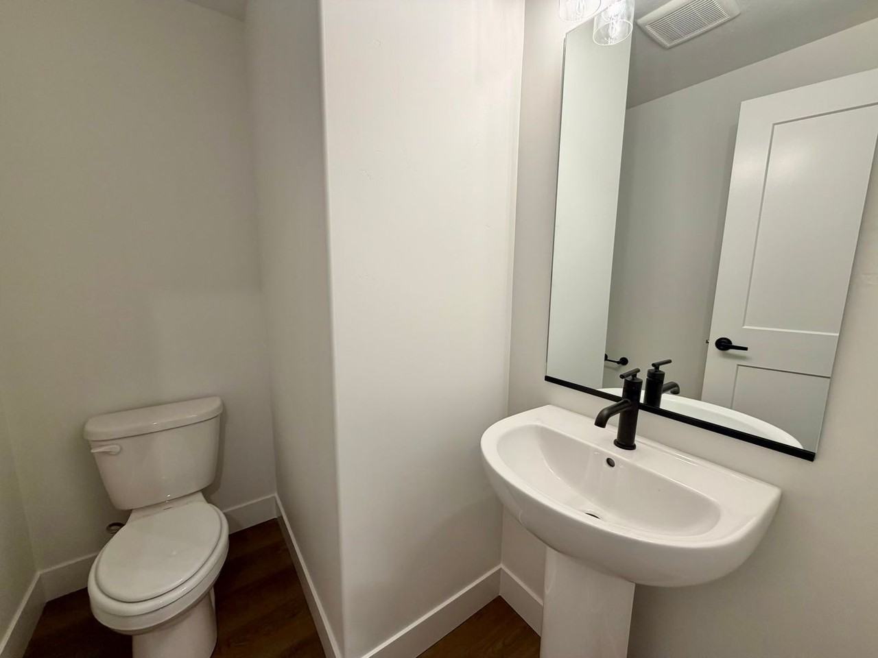 2762 N 2775 W - Photo 7 of 20