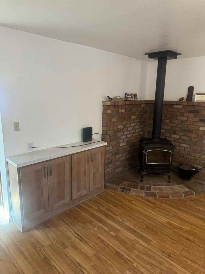 420 Cherokee - Photo 2 of 9