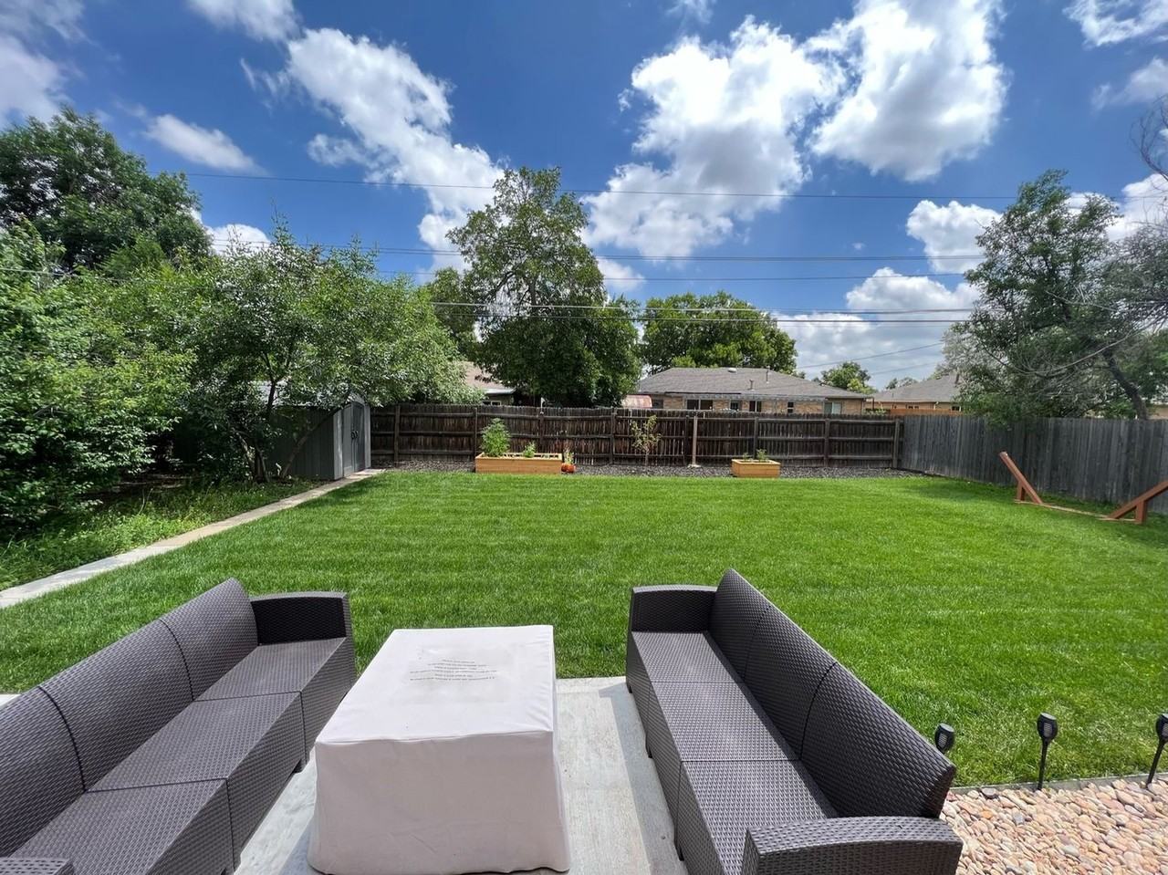 756 Revere St - Photo 2 of 26