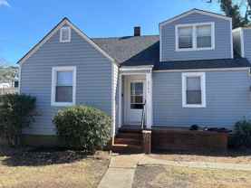 4745 Lind St - Photo 1 of 1