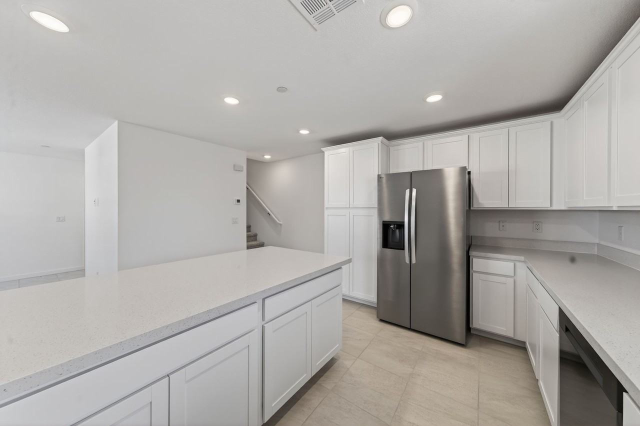 5929 Yee Haw St - Photo 7 of 13