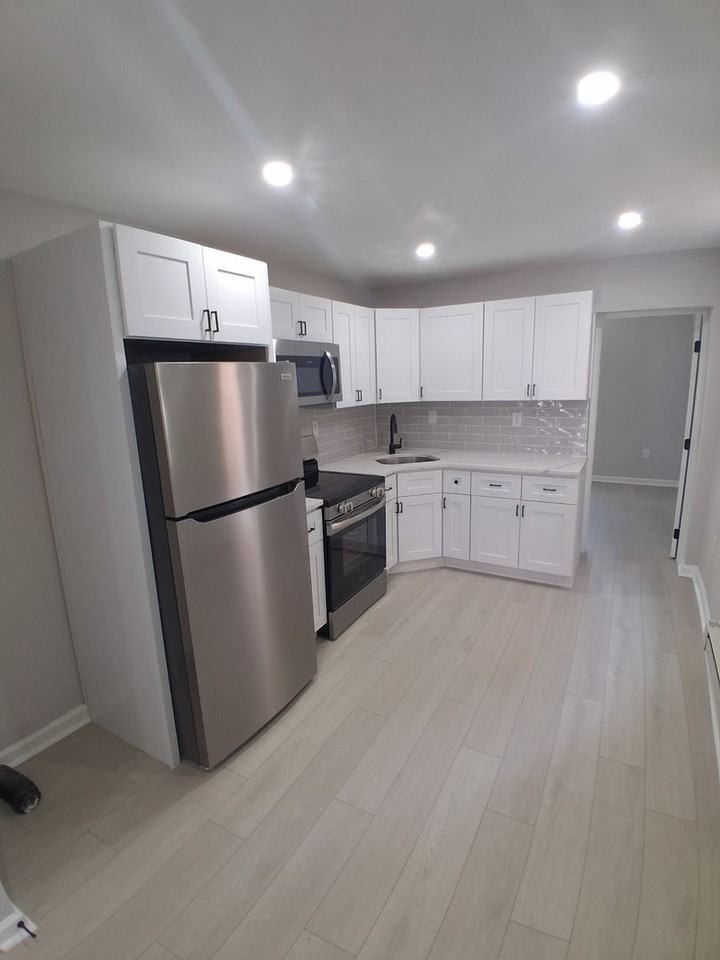 3834 Folsom St - Photo 4 of 14