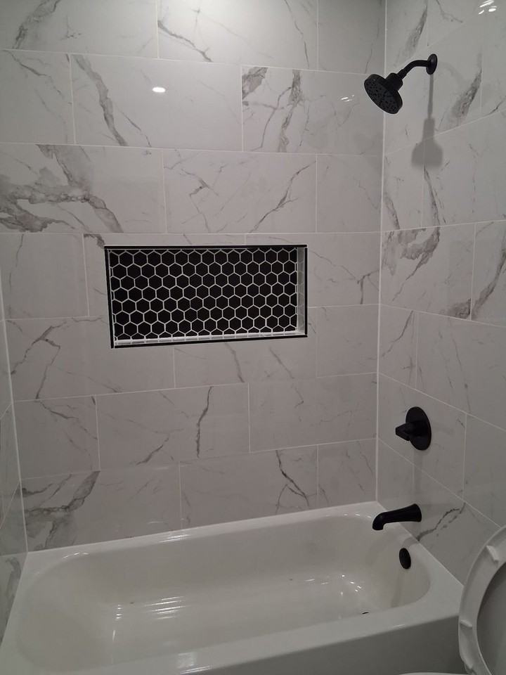 3957 Parrish St - Photo 3 of 19