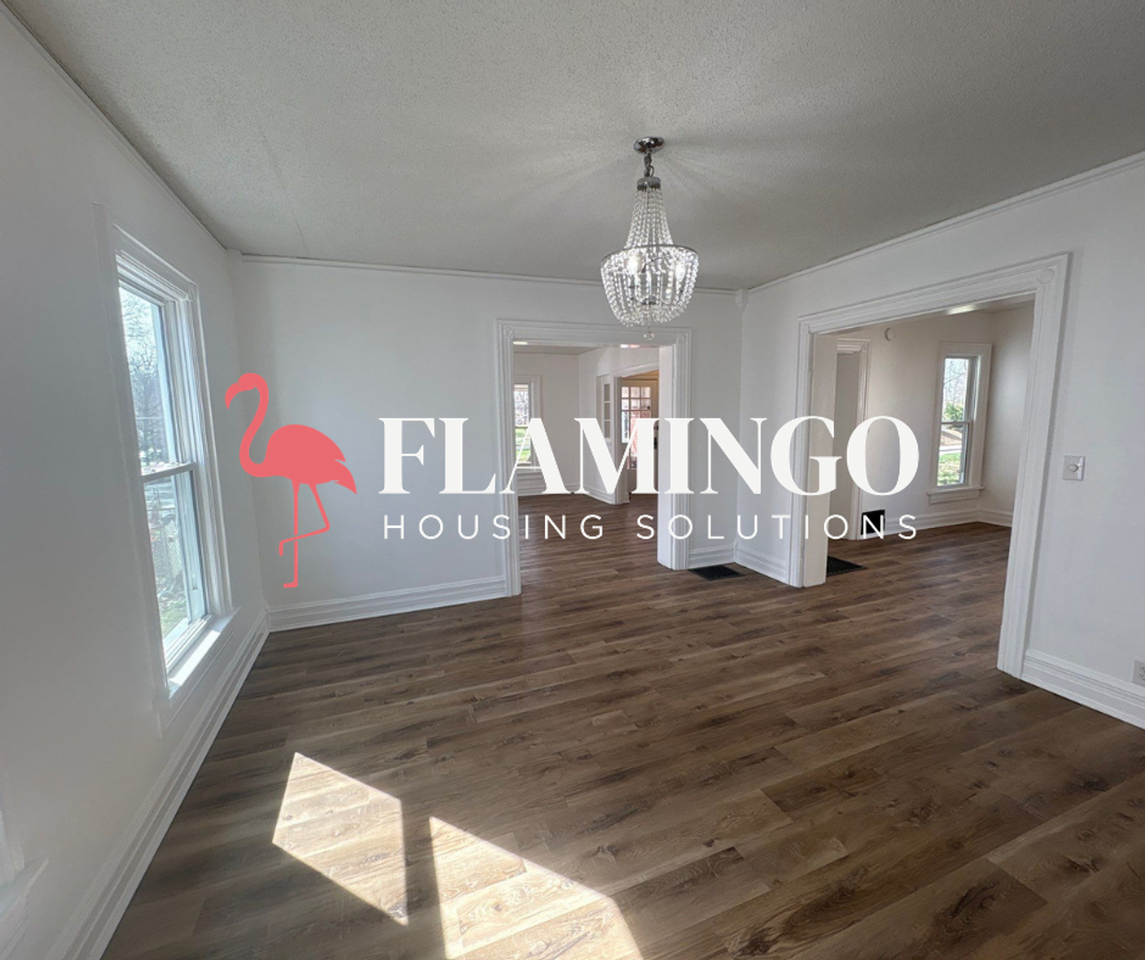 2416 Wayne Ave - Photo 6 of 24