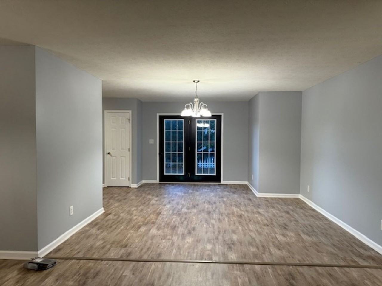 199 Basin Dr - Photo 5 of 14